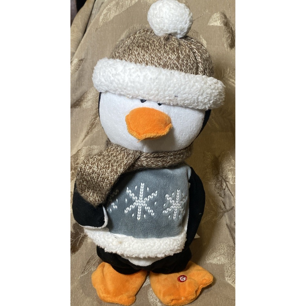 Gemmy Christmas Penguin 2016 Shuffler Animated Sings "Honey I'm Good" & Dance
